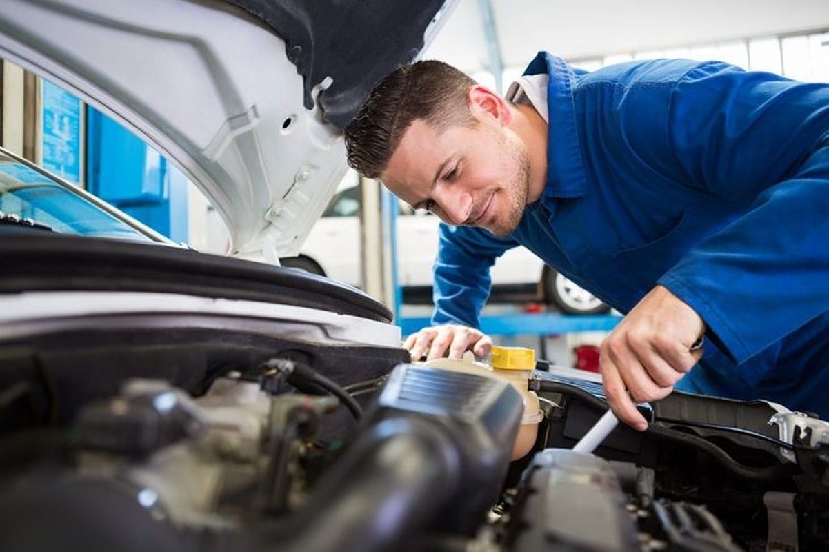 We dispatch a certified mobile mechanic to your location